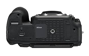 Amazon Canada: Nikon 33718 D500 DX-Format Digital SLR Body